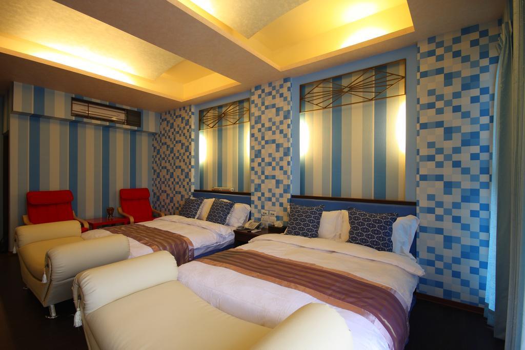 See Railway B&B Hualien City Exterior photo